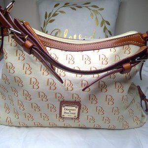 Dooney & Bourke Handbag